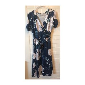 NEVER WORN Floral Sun Dress Size M!
